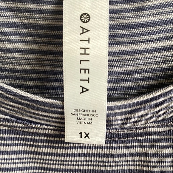 Athleta Women's Navy Striped Muscle Tee - Picture 4 of 6